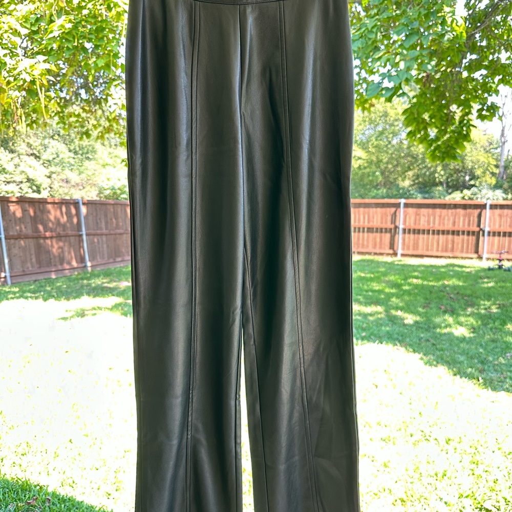 BAND OF THE FREE Womens Pant